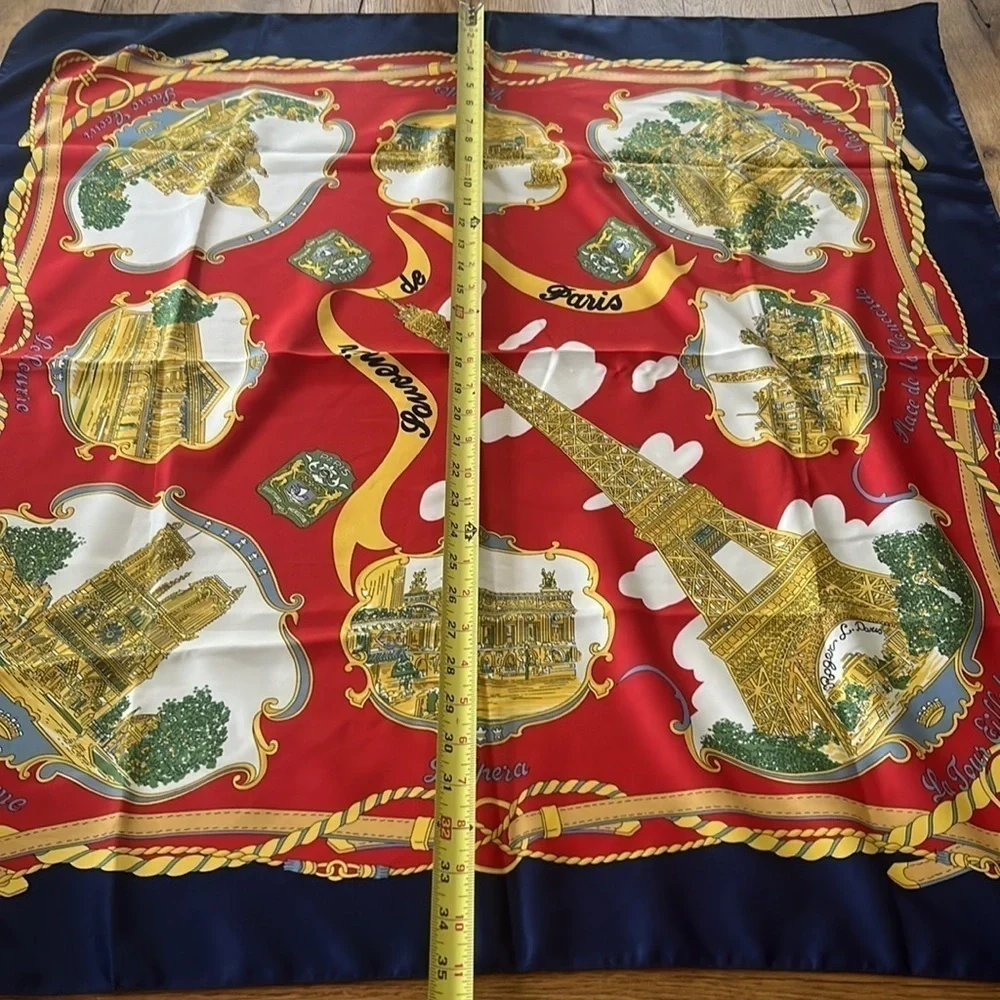 Roger L. Paris scarf